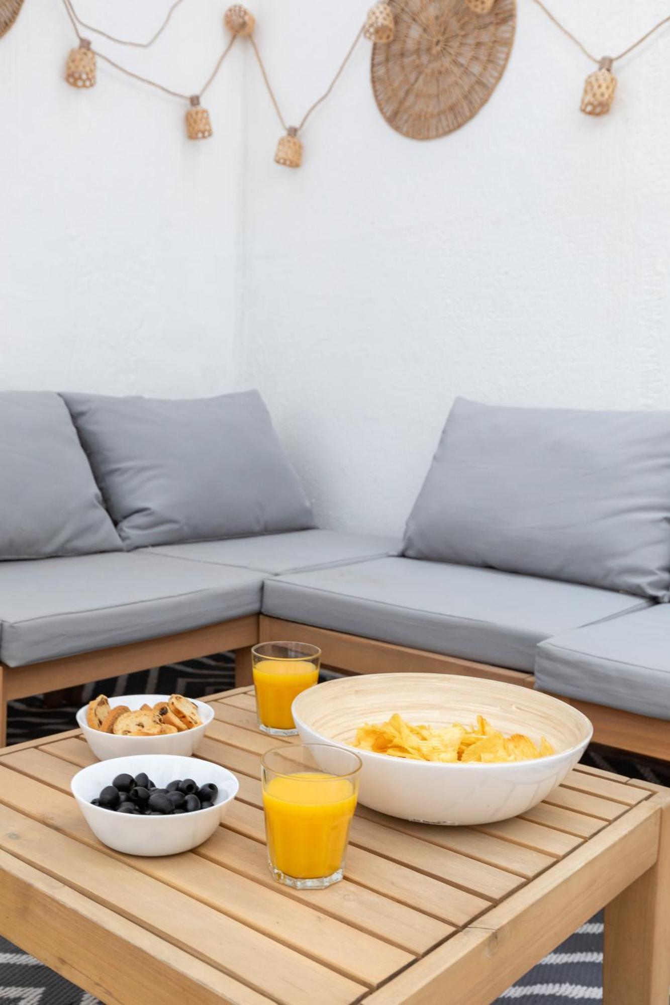 Travel Habitat Zaidia Con Terraza. Lägenhet Valencia Exteriör bild